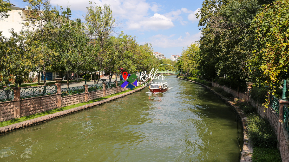 Eskişehir'in Yeşil Teknolojideki Yükselişi: Sürdürülebilir Girişimler ve Dijital Çözümler Rehberi