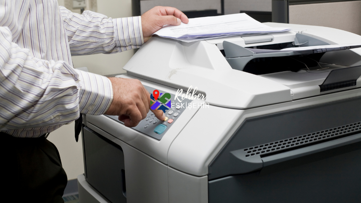 Vizeden Finale Öğrencinin Hayat Kurtaranı: Eskişehir Fotokopi ve Kırtasiye Rehberi