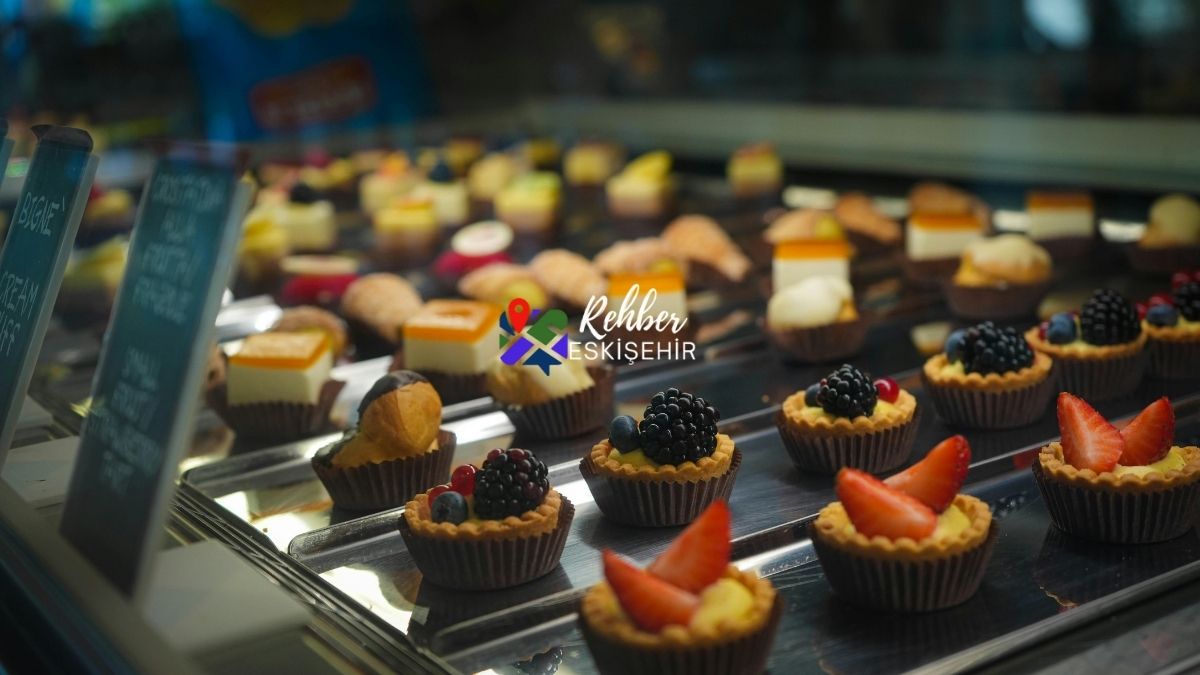 Tatlı Krizine Nostaljik Çözümler: Eskişehir'in En Köklü 5 Tatlı Durağı